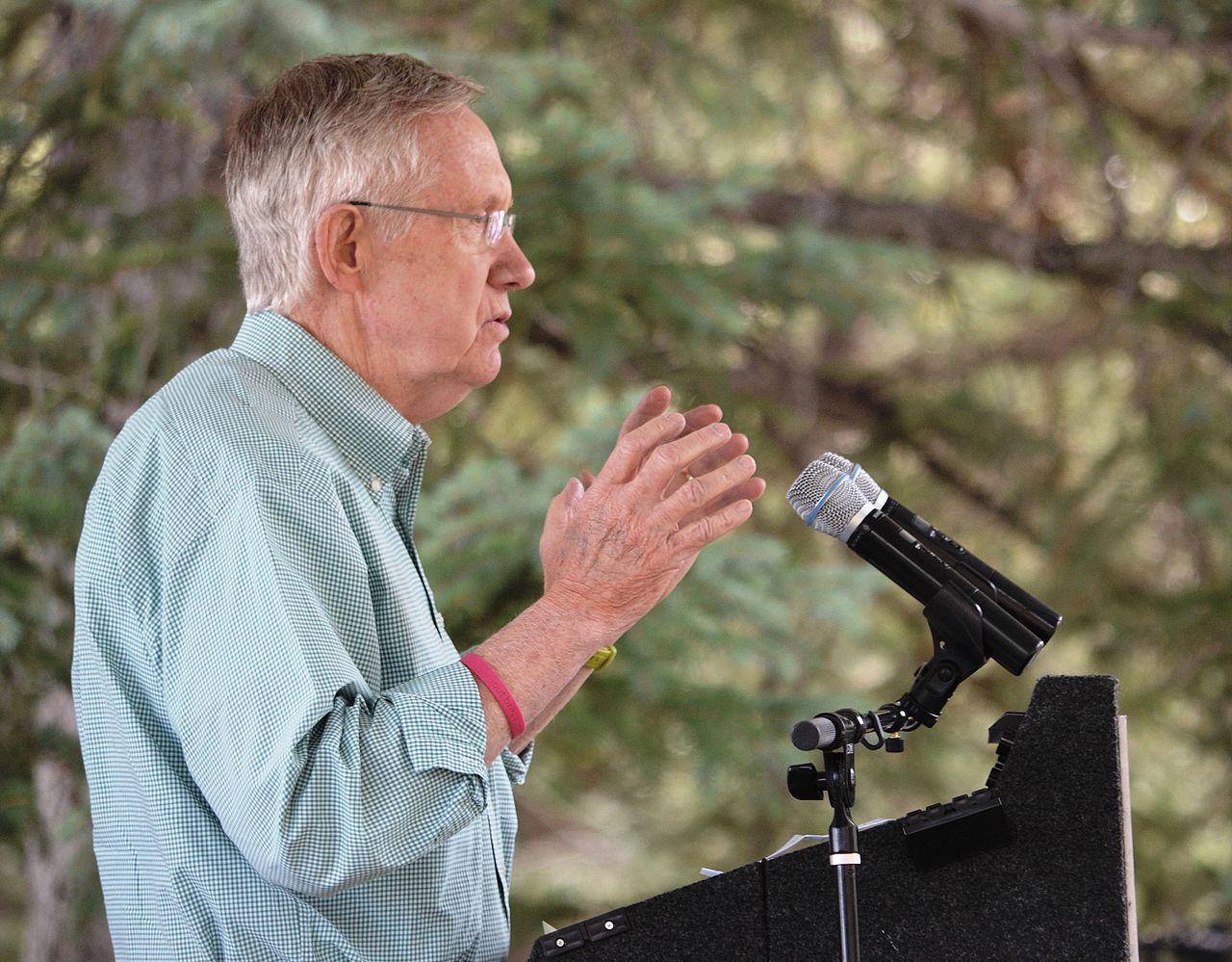 Sen. Harry Reid (U.S. Army photo by Luke Burns/Released)